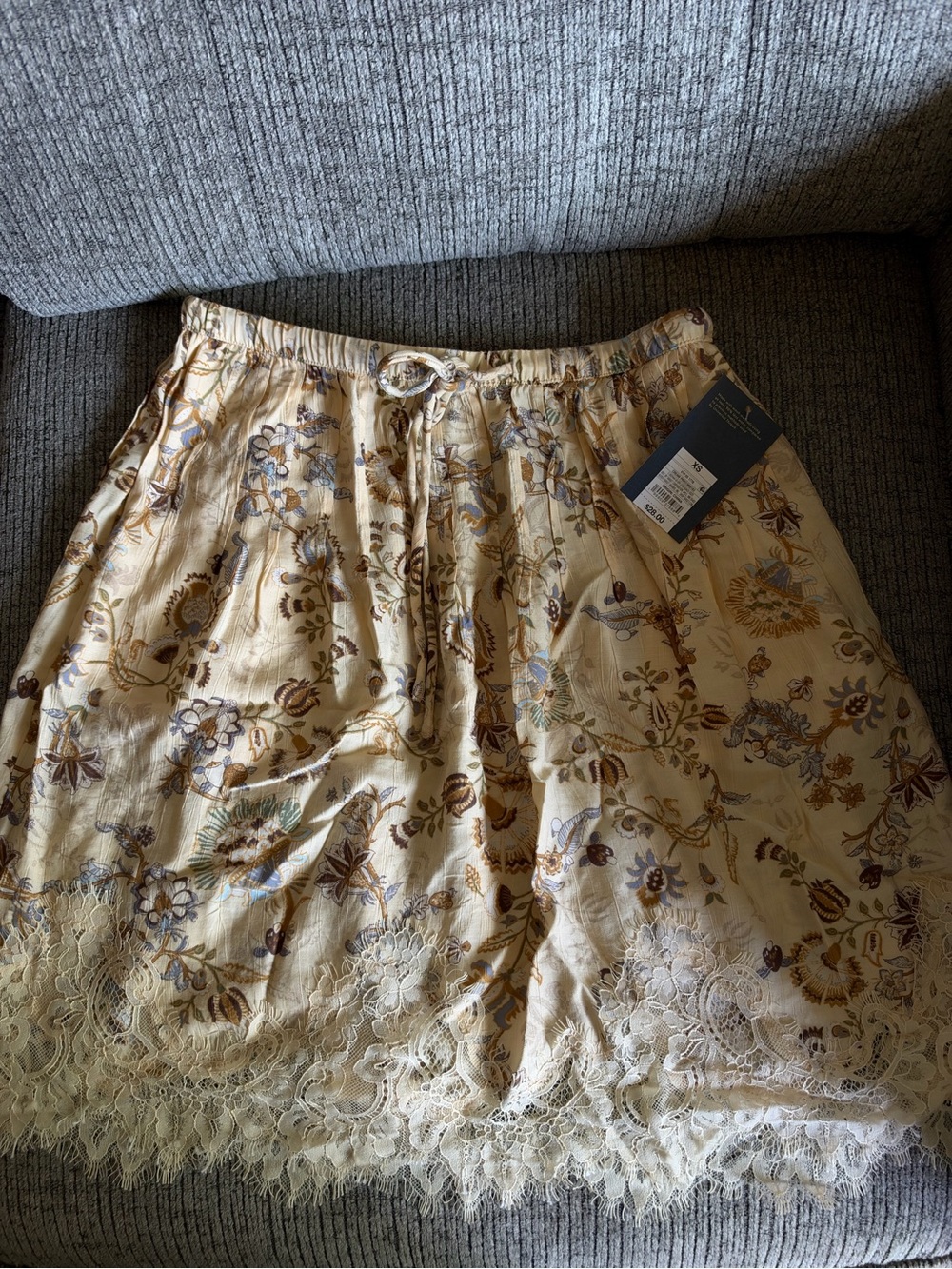 Cream Floral Lace Printed Mini Skirt